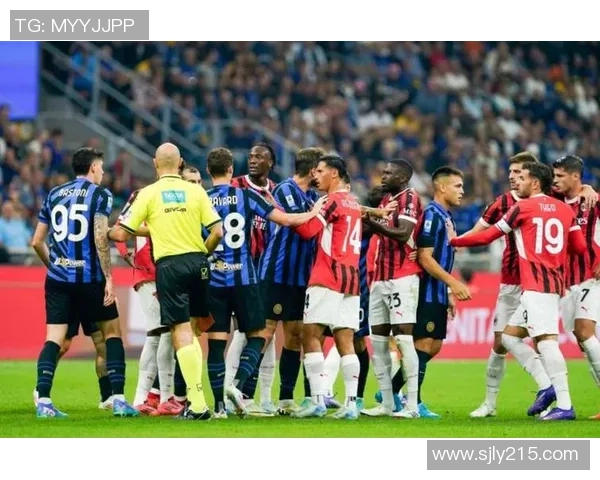 意甲焦点战AC米兰主场迎战维罗纳争夺宝贵三分 意甲焦点战AC米兰主场迎战维罗纳争夺宝贵三分